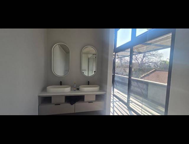 3 BEDROOM HOUSE FOR SALE IN HAZELWOOD